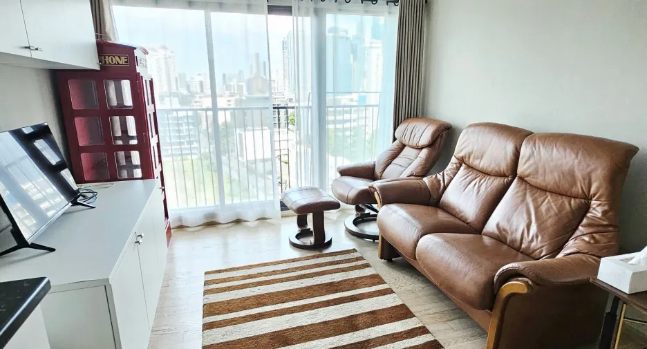 À louer 1 chambre condo à Khlong Toei, Bangkok