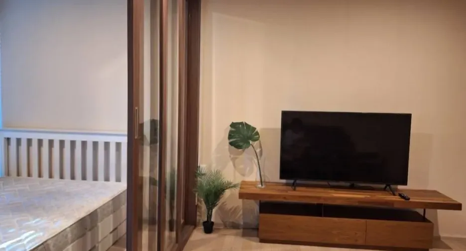 For rent studio condo in Watthana, Bangkok