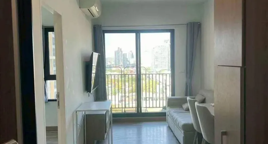 For rent 2 ベッドルーム condo in Mueang Samut Prakan, Samut Prakan