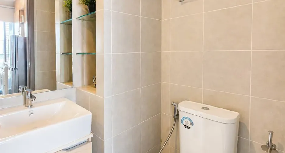 Wohnung zur Miete mit Studio in Bang Na, Bangkok