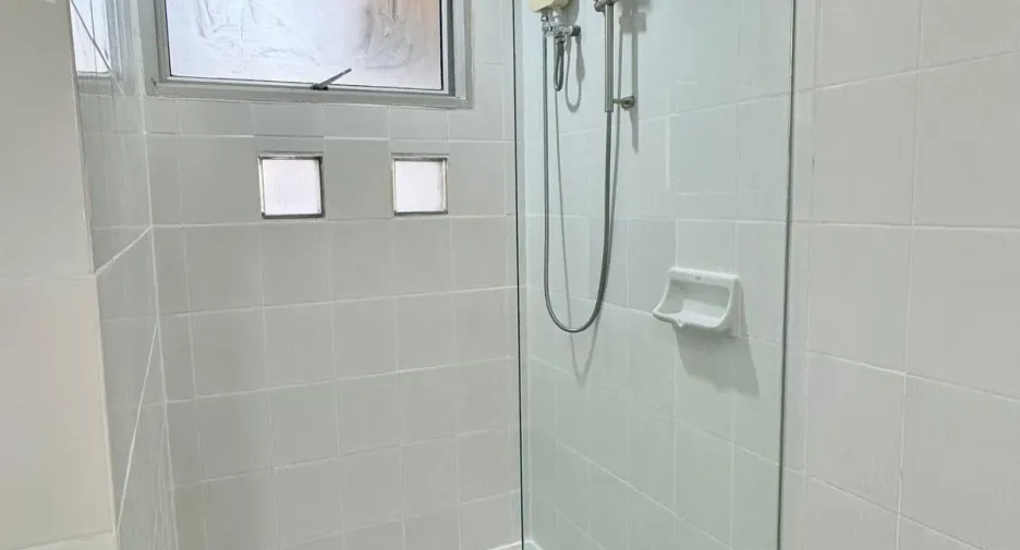 For rent 2 bedrooms condo in Ratchathewi, Bangkok