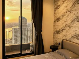 Condo en venta y en alquiler de 2 habitaciones en Khlong San, Bangkok