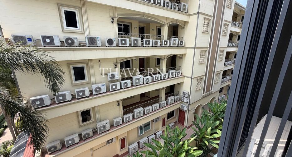 For sale 2 bedrooms condo in Pratumnak, Pattaya