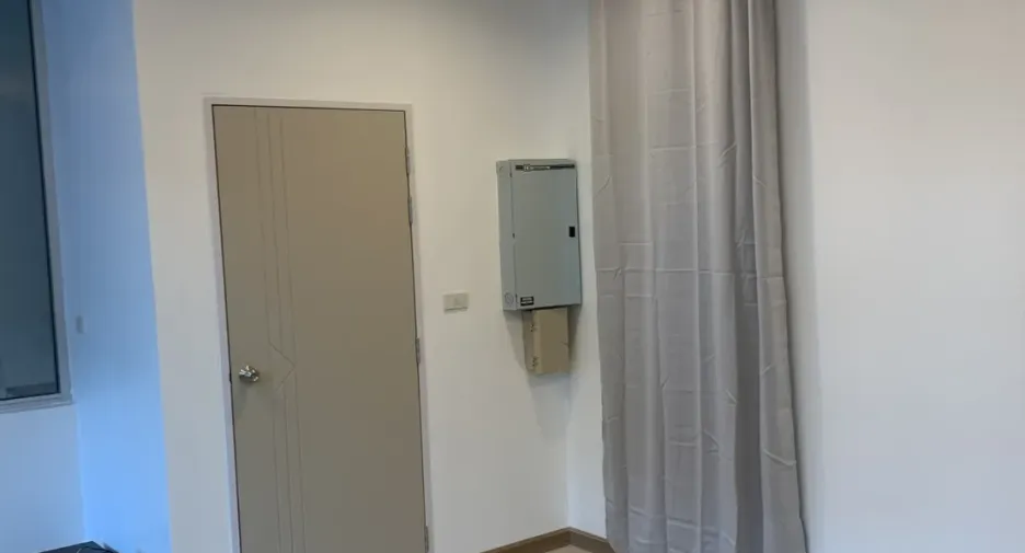 For rent 3 bedrooms townhouse in Mueang Phuket, Phuket