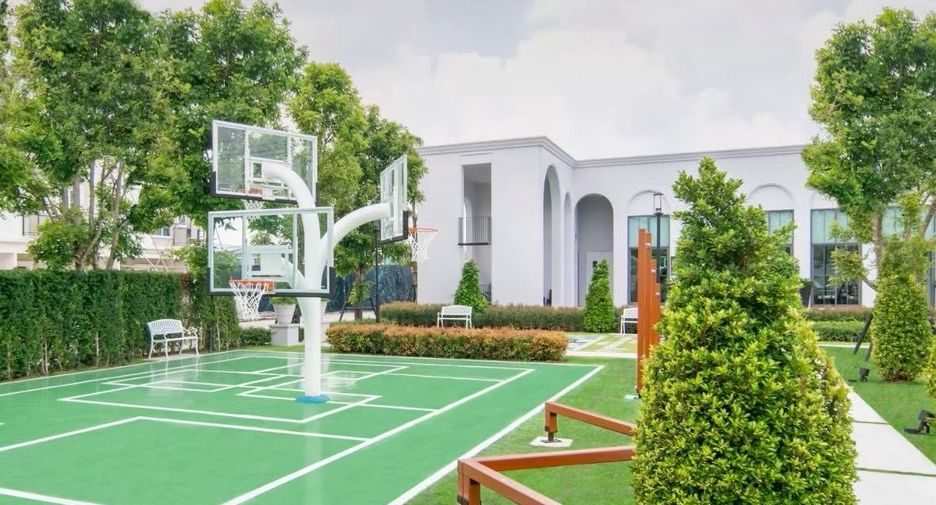 For rent 2 bedrooms townhouse in Bang Phli, Samut Prakan