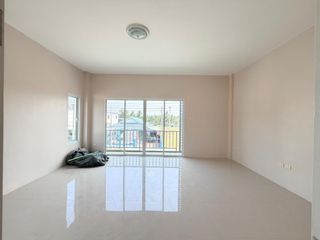 For sale 2 bedrooms townhouse in Bang Lamung, Chonburi