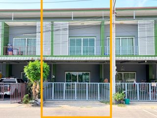 For sale 2 bedrooms townhouse in Bang Lamung, Chonburi