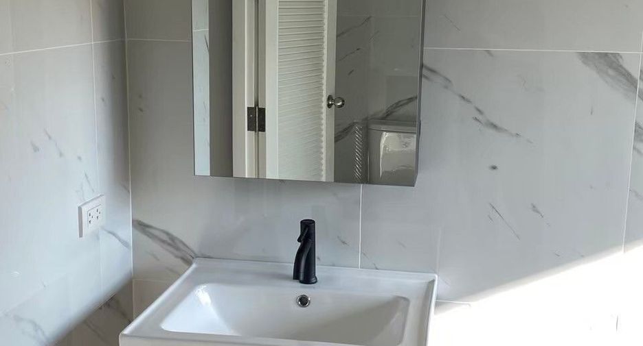 Haus zum Kauf und zur Miete mit 4 Zimmer in Hang Dong, Chiang Mai
