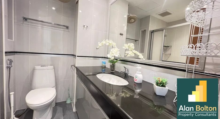 À louer 1 chambre condo à Pratumnak, Pattaya