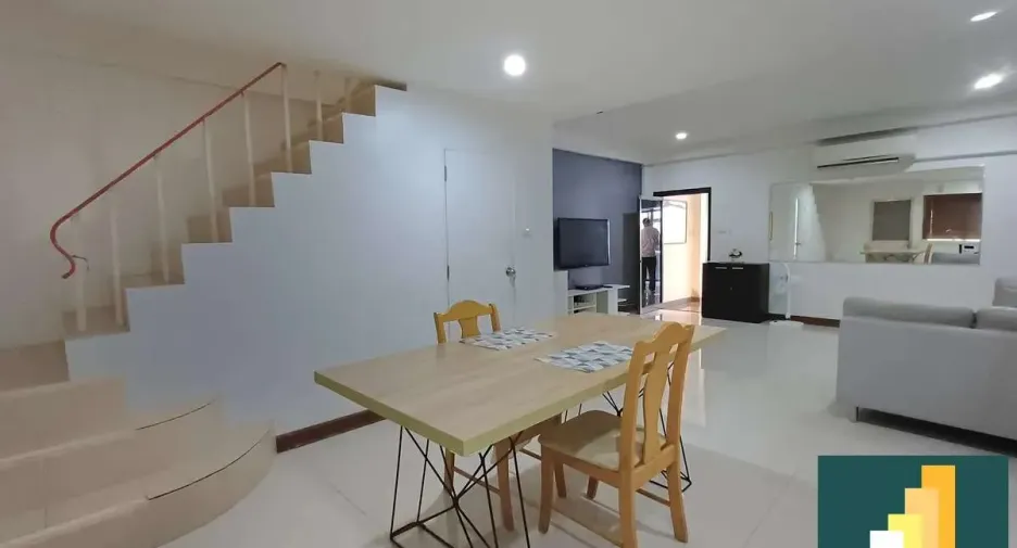 For rent and for sale 2 bedrooms townhouse in Bang Lamung, Chonburi