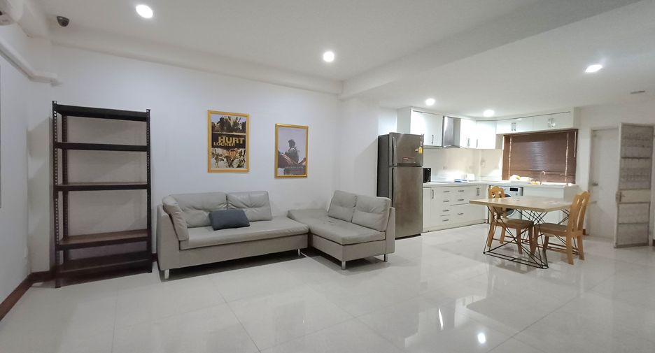 Casa adosada en alquiler y en venta de 2 habitaciones en South Pattaya, Pattaya
