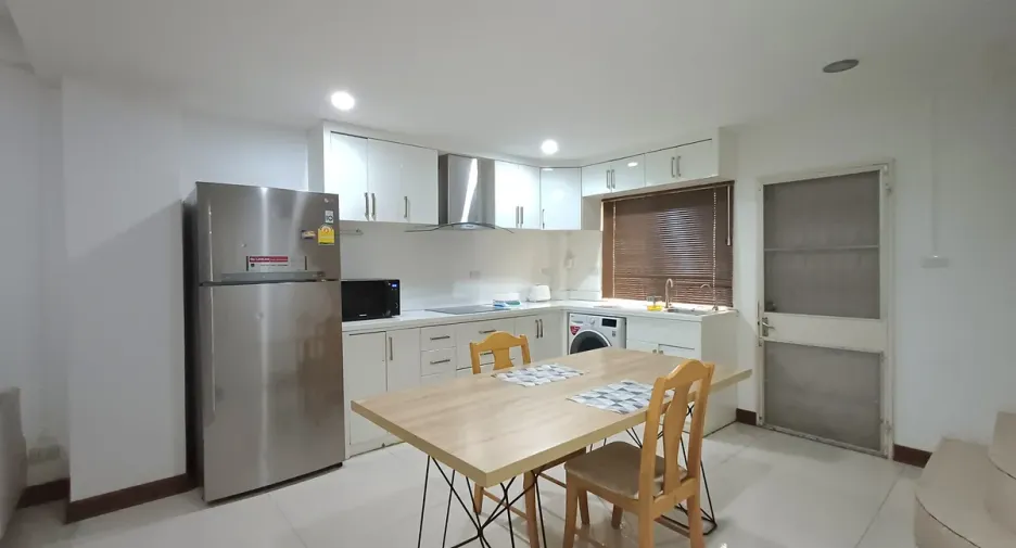 For rent and for sale 2 bedrooms townhouse in Bang Lamung, Chonburi