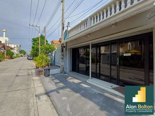 For rent and for sale 2 bedrooms townhouse in Bang Lamung, Chonburi