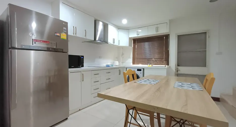 For rent and for sale 2 bedrooms townhouse in Bang Lamung, Chonburi
