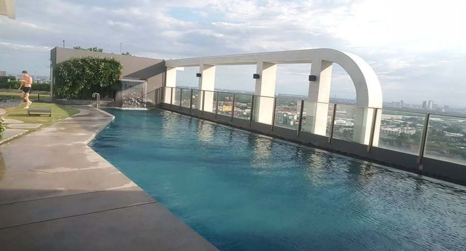 For rent 1 bed condo in Khlong Toei, Bangkok