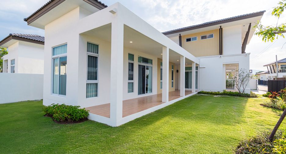 For rent 4 bedrooms house in Doi Saket, Chiang Mai