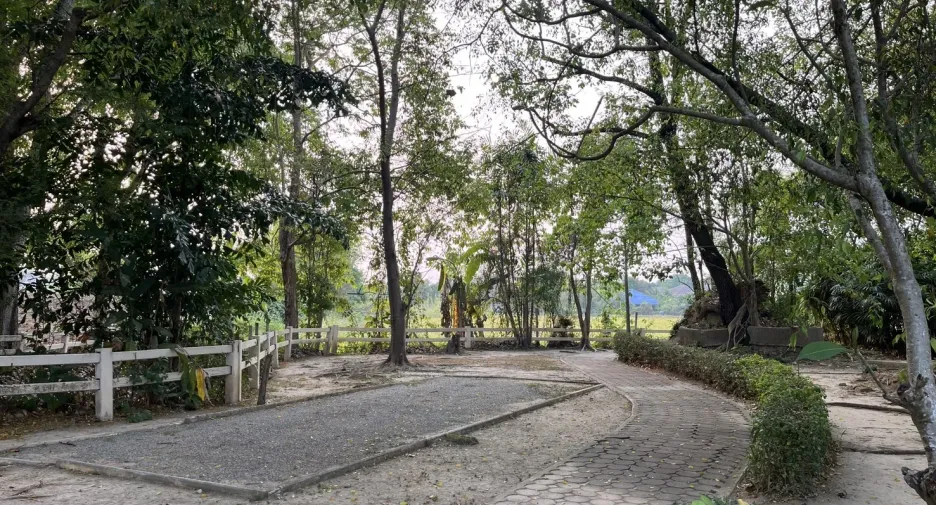 For rent 4 bedrooms house in Hang Dong, Chiang Mai