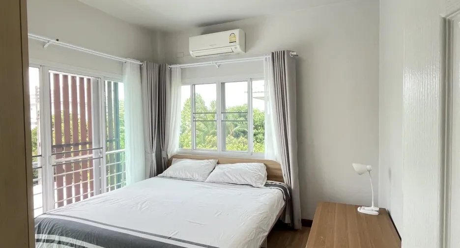 For rent 4 bedrooms house in Hang Dong, Chiang Mai