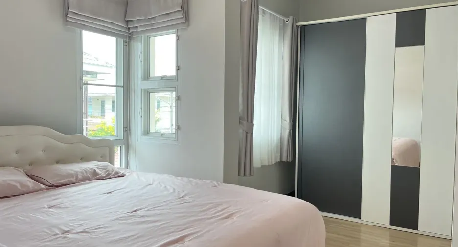 For rent 4 bedrooms house in Hang Dong, Chiang Mai