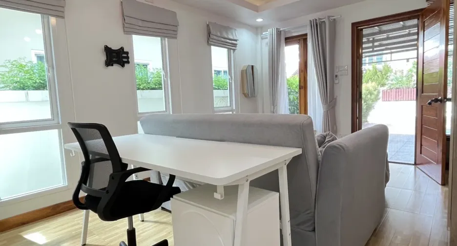For rent 4 bedrooms house in Hang Dong, Chiang Mai