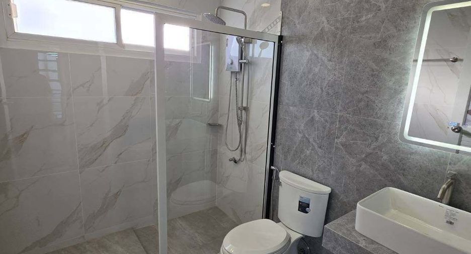 For sale 4 bedrooms house in Mueang Phuket, Phuket