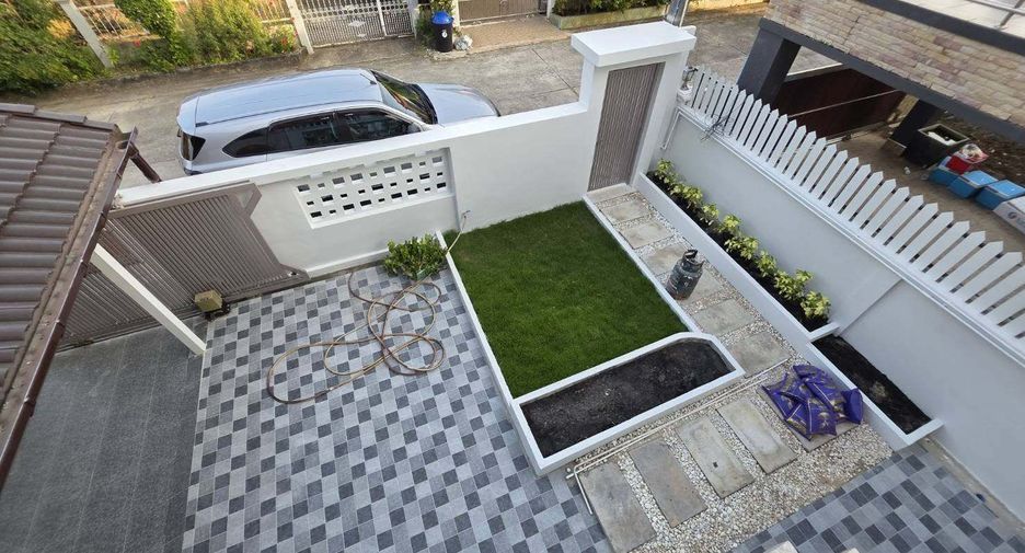 For sale 4 bedrooms house in Mueang Phuket, Phuket