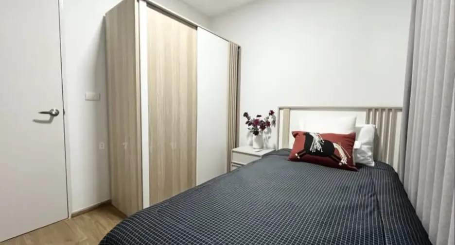 For rent 3 bedrooms townhouse in Bang Phli, Samut Prakan
