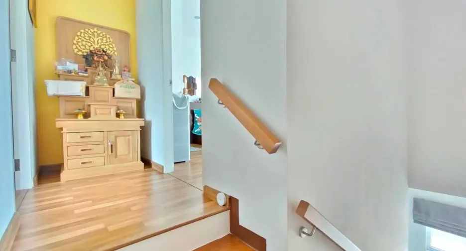 For sale and for rent 3 bedrooms townhouse in Lat Krabang, Bangkok