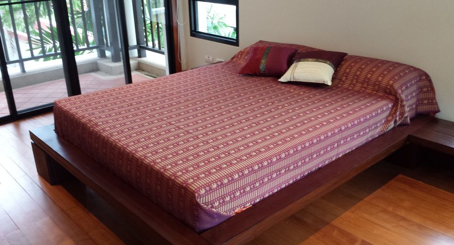 For sale 5 bedrooms villa in Thalang, Phuket