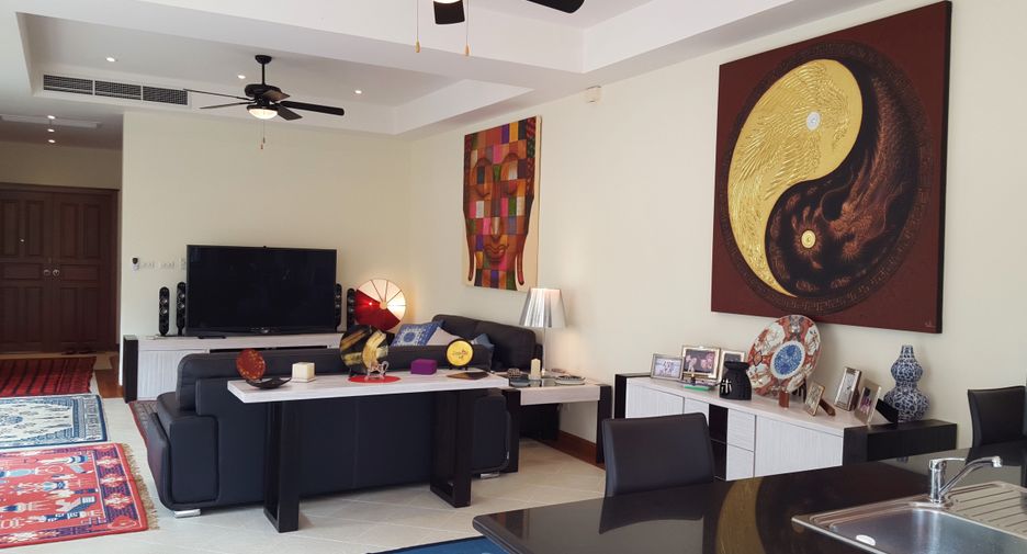 For sale 5 bedrooms villa in Thalang, Phuket