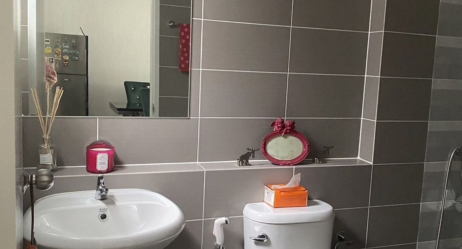 出售 2 卧室 联排别墅 在 Bang Phli, Samut Prakan