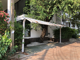 Casa adosada en venta de 4 habitaciones en Suan Luang, Bangkok