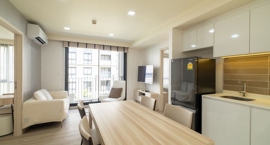 For sale 2 bedrooms condo in Huai Khwang, Bangkok