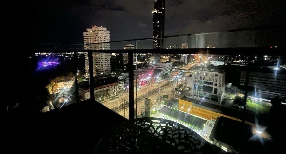 For rent 2 bedrooms condo in Yan Nawa, Bangkok