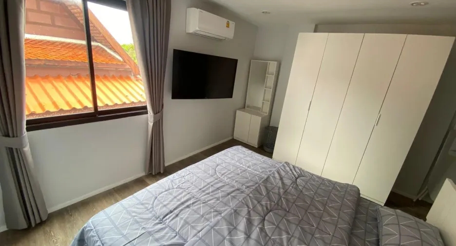 For rent 4 bedrooms townhouse in Ko Samui, Surat Thani