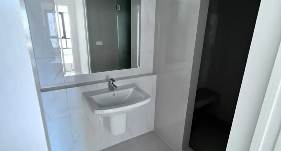 For rent and for sale 2 bedrooms condo in Bang Phli, Samut Prakan