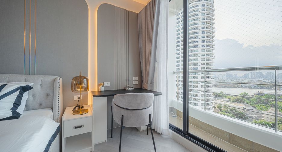 For rent 2 bedrooms condo in Bang Kho Laem, Bangkok