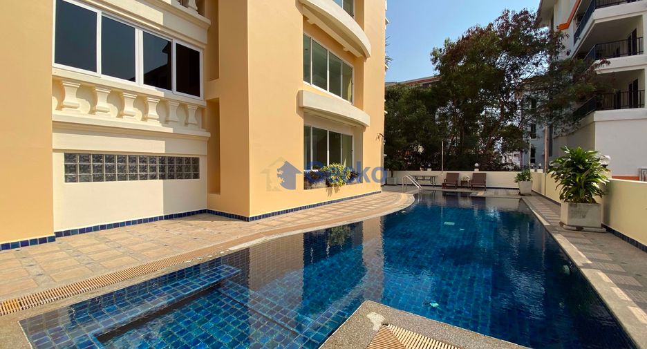 For sale 2 bedrooms condo in Pratumnak, Pattaya