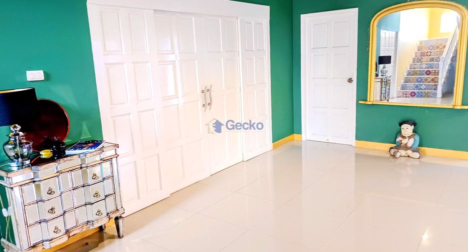 For rent 5 bedrooms house in Bang Lamung, Chonburi