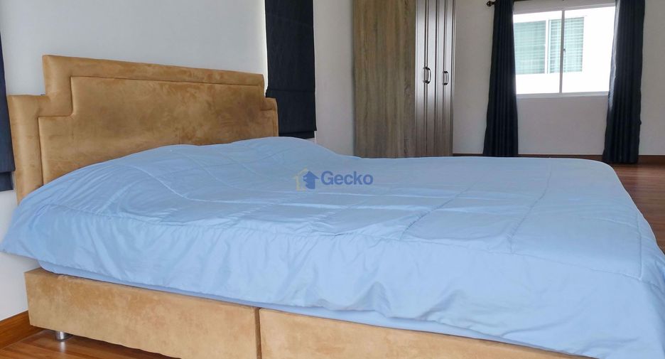 For sale 3 bedrooms house in East Pattaya, Pattaya