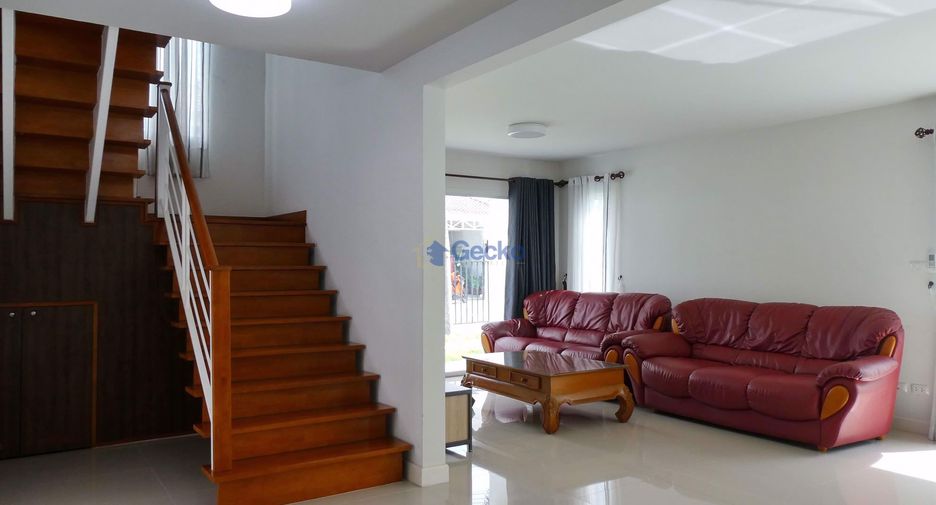 For sale 3 bedrooms house in East Pattaya, Pattaya