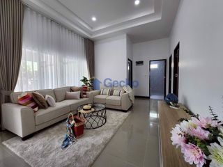 Casa en venta de 3 habitaciones en Bang Lamung, Chonburi