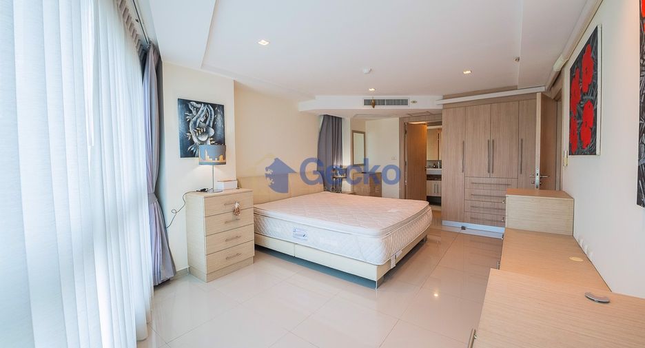 For sale 2 bedrooms condo in Pratumnak, Pattaya