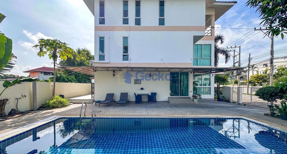 For rent and for sale 3 bedrooms house in Bang Lamung, Chonburi