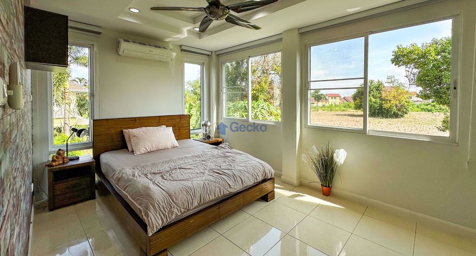 For rent and for sale 3 bedrooms house in Bang Lamung, Chonburi