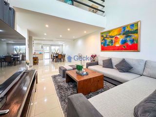 Haus zur Miete und zum Kauf mit 3 Zimmer in Bang Lamung, Chonburi
