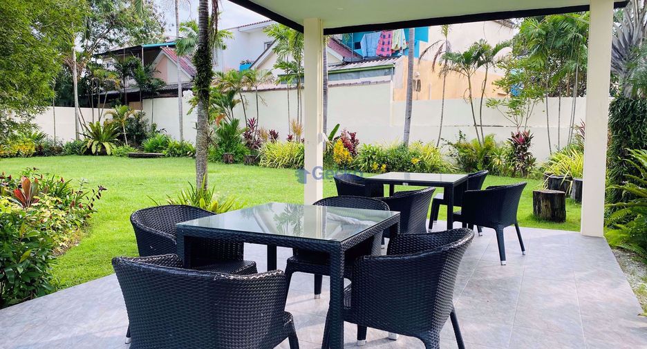 For rent and for sale 3 bedrooms house in Bang Lamung, Chonburi