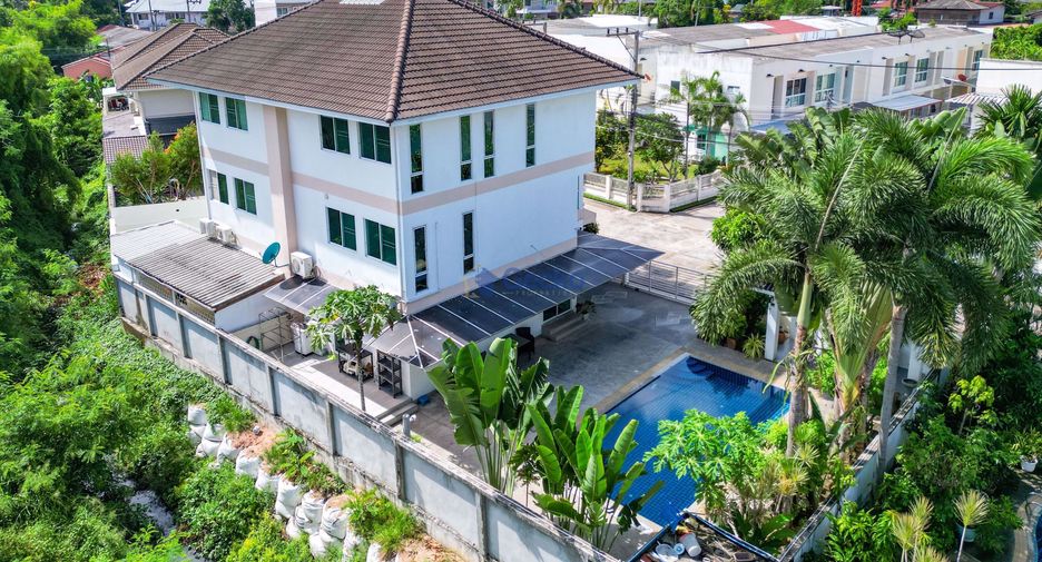 For rent and for sale 3 bedrooms house in Bang Lamung, Chonburi