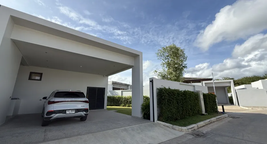 For rent 4 bedrooms house in Thalang, Phuket
