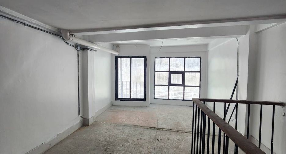 For sale 6 bedrooms retail Space in Bangkok Yai, Bangkok